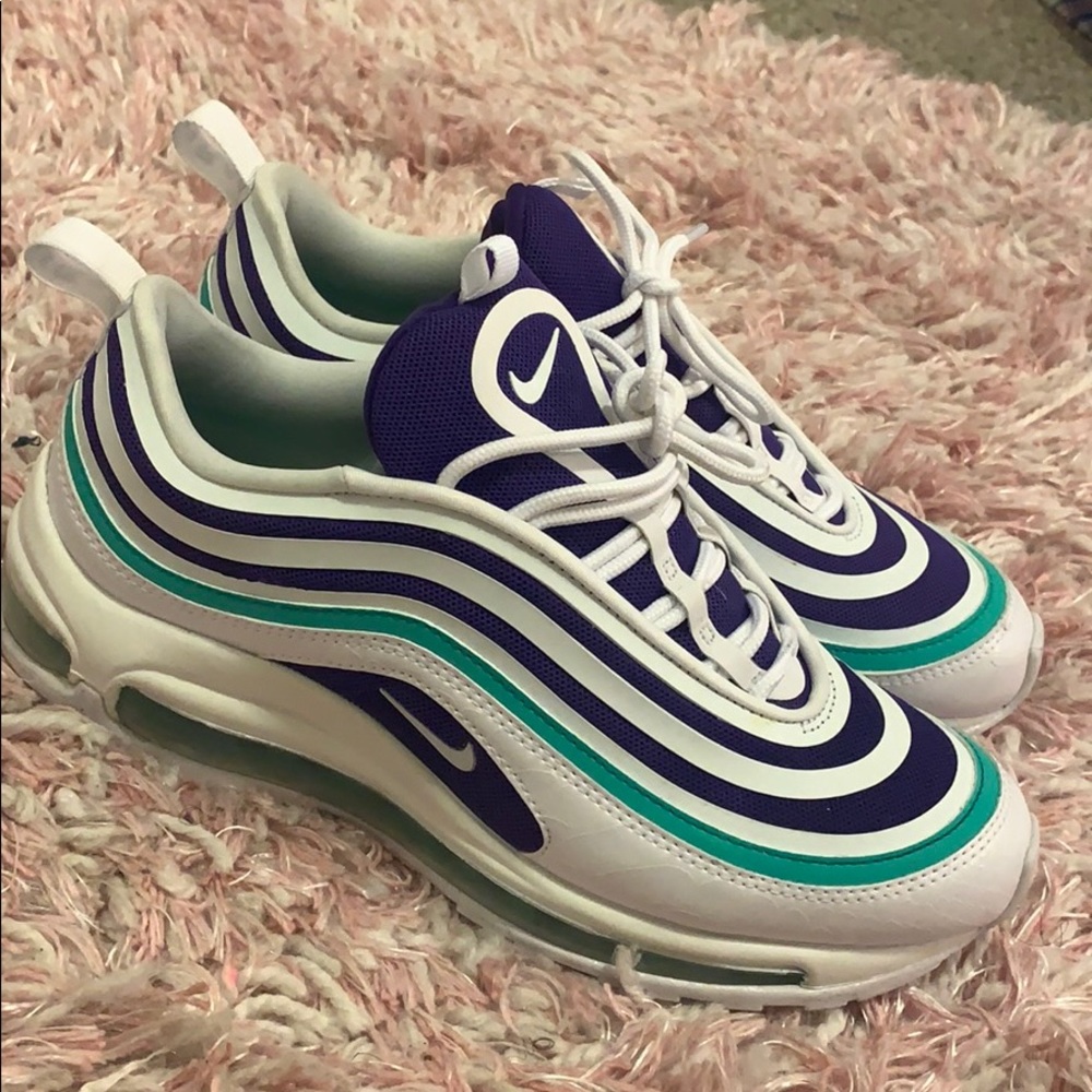 Women’s Nike AirMax